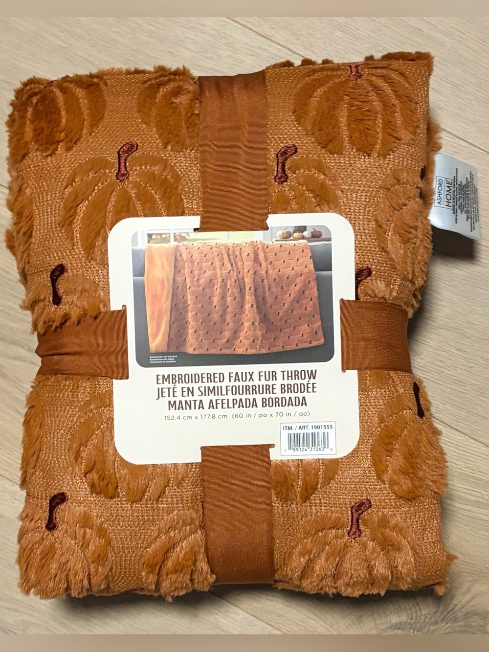 VIRAL TIK TOK COSTCO FAUX FUR HALLOWEEN FALL THROW PUMPKIN NWT